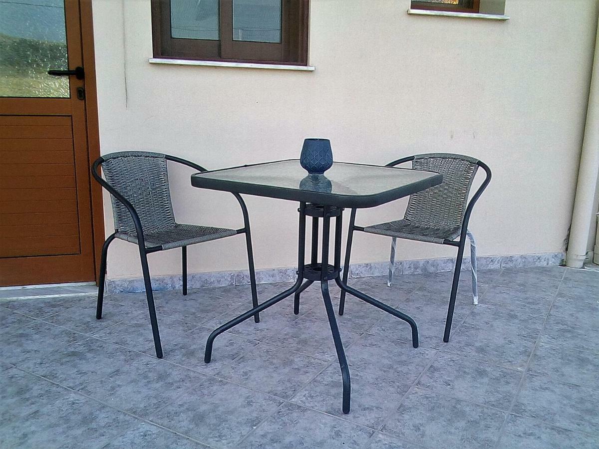 Timos Studios Romanon Zewnętrze zdjęcie